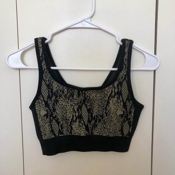 Fabletics Kamila Seamless Bra - Picture 4 of 5